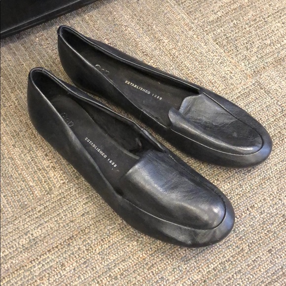 Black leather loafers - Picture 1 of 4